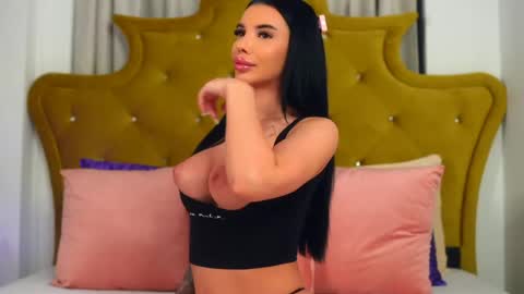 Snapshot of chaturbarbie_ chatting on May 25, 2026, 10:16 pm Velma online show from May 25, 2026, 10:16 pm