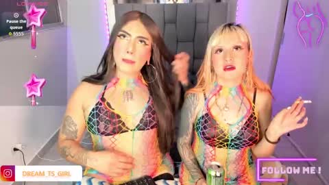 Snapshot of chaturmodels chatting on September 27, 2025, 12:59 am Sophie online show from September 27, 2025, 12:59 am