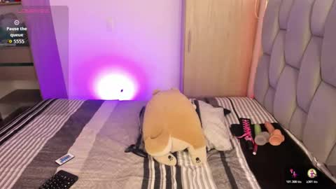 Snapshot of chaturmodels chatting on November 7, 2025, 11:10 am Sophie online show from November 7, 2025, 11:10 am