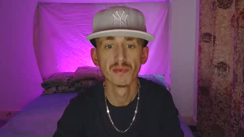 Snapshot of chavbussy chatting on October 27, 2025, 7:34 am ChavBoy online show from October 27, 2025, 7:34 am