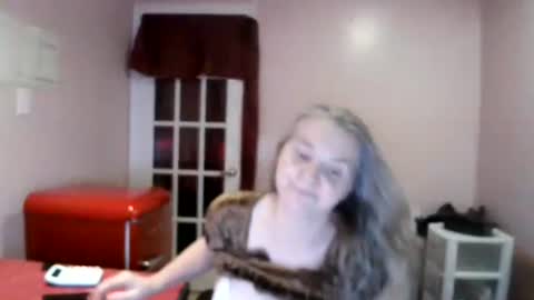 chealsiek online show from November 22, 2025, 12:42 am