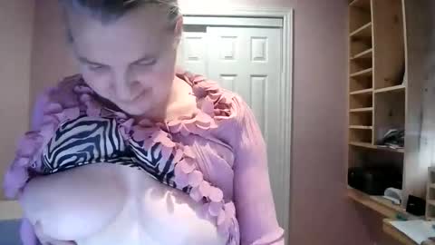 chealsiek online show from March 10, 2026, 7:41 pm