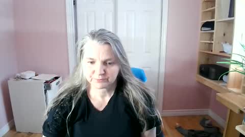 chealsiek online show from April 10, 2026, 3:39 pm