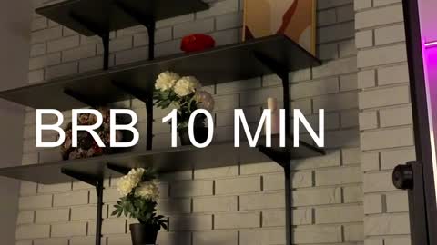 Jenny  please dont forget to thumbs up me  online show from December 16, 2024, 12:49 pm