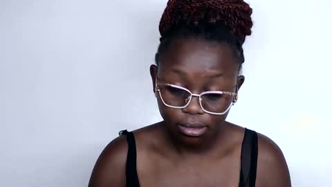 cheeky_charms online show from September 27, 2025, 11:32 pm