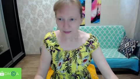 cheerful_madam1 online show from June 1, 2026, 9:22 am