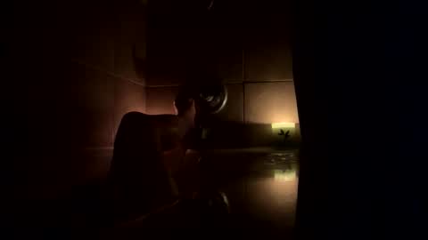 chelarose online show from March 25, 2026, 6:30 am