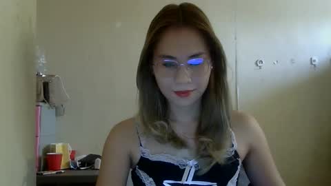 Snapshot of chelly4u69 chatting on October 7, 2025, 3:04 am chelly4u69 online show from October 7, 2025, 3:04 am