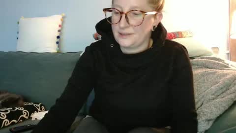 Snapshot of chelseasentra1 chatting on December 16, 2024, 8:37 pm Chelsea online show from December 16, 2024, 8:37 pm