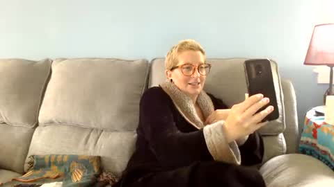 Snapshot of chelseasentra1 chatting on July 15, 2026, 4:23 pm Chelsea online show from July 15, 2026, 4:23 pm