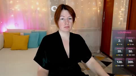 Snapshot of chelsey_rayne chatting on January 8, 2025, 4:54 pm Instagram faroffland online show from January 8, 2025, 4:54 pm