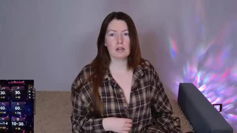 Snapshot of chelsey_rayne chatting on October 13, 2025, 7:47 pm Instagram faroffland online show from October 13, 2025, 7:47 pm