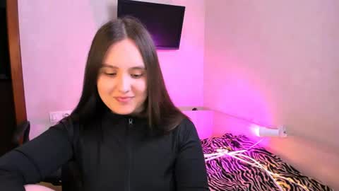 Chelsy  Luxe  online show from July 29, 2026, 10:13 am