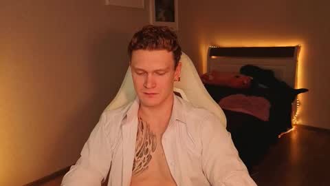 LUCASRYANPVT IS OPEN online show from November 18, 2025, 2:54 pm