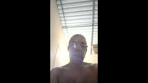 chemineaud online show from May 5, 2026, 2:08 am