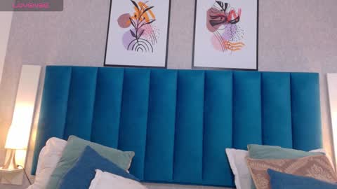 Snapshot of cheneelllorens chatting on October 23, 2025, 7:23 pm online show from October 23, 2025, 7:23 pm