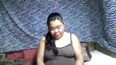 Snapshot of chenita_kits chatting on October 15, 2025, 12:27 pm chenita_kits online show from October 15, 2025, 12:27 pm