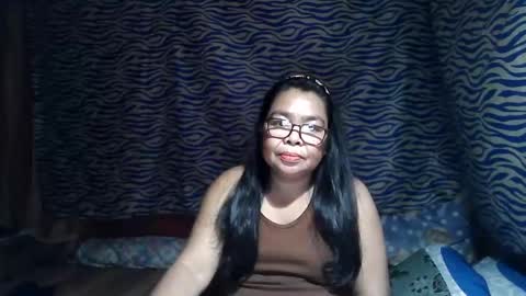 Snapshot of chenita_kits chatting on October 29, 2025, 5:58 pm chenita_kits online show from October 29, 2025, 5:58 pm