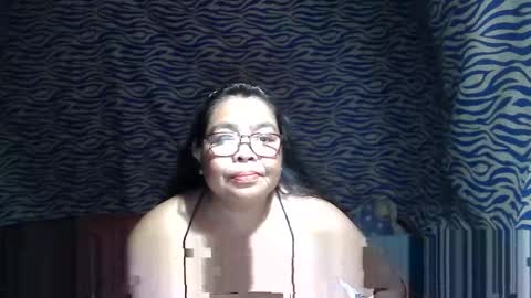 Snapshot of chenita_kits chatting on November 2, 2025, 2:19 pm chenita_kits online show from November 2, 2025, 2:19 pm