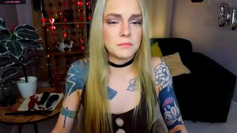 Sherry online show from February 10, 2026, 10:14 pm