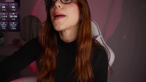 Snapshot of cherry__peach chatting on October 30, 2025, 10:21 pm Holly online show from October 30, 2025, 10:21 pm