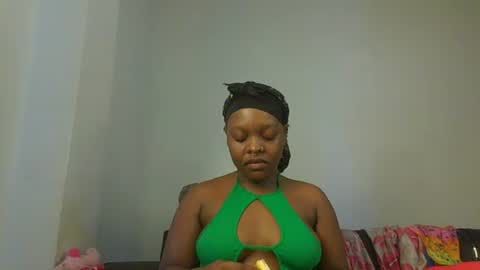 Snapshot of cherry_charm1 chatting on February 20, 2026, 8:16 am Fafa online show from February 20, 2026, 8:16 am