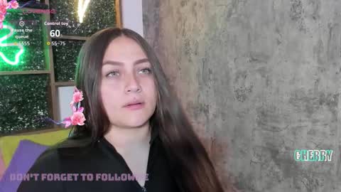 Snapshot of cherry_copper chatting on October 8, 2025, 11:41 am cherryl online show from October 8, 2025, 11:41 am