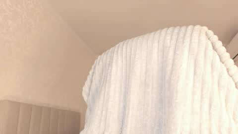 misaki  online show from February 27, 2025, 12:13 pm