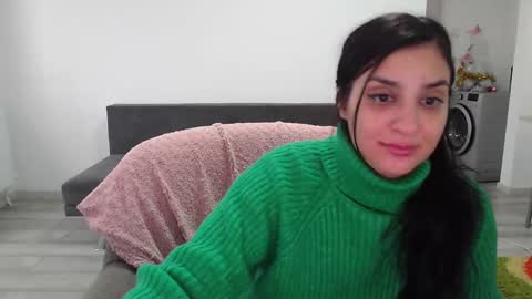 Snapshot of cherry_pie95 chatting on February 11, 2025, 7:12 am Sherry online show from February 11, 2025, 7:12 am