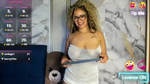 cherry_sweet05 online show from March 18, 2026, 8:01 pm