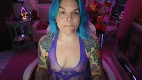 Snapshot of cherryb0mbb0mb chatting on September 20, 2025, 5:30 am CherryBombBomb online show from September 20, 2025, 5:30 am