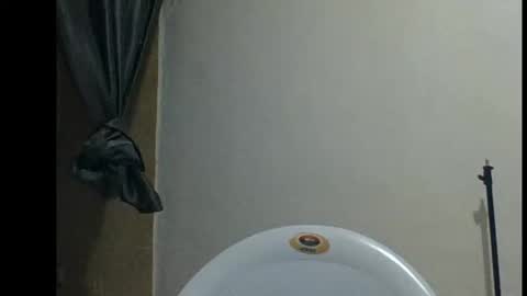 cherry online show from December 14, 2025, 7:18 pm