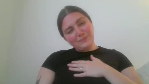 Snapshot of cherryjune chatting on September 17, 2025, 6:20 pm CherryJune online show from September 17, 2025, 6:20 pm