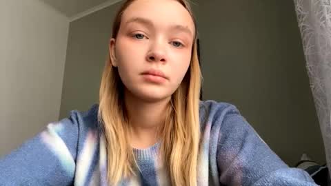 Snapshot of cherryleija chatting on January 6, 2026, 7:23 am Lei online show from January 6, 2026, 7:23 am