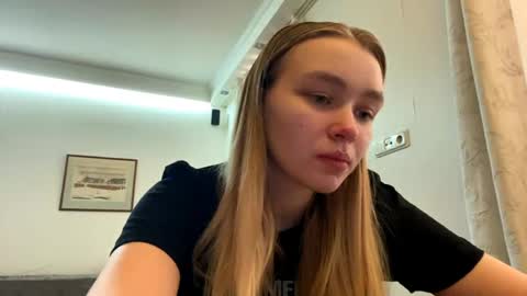 Lei online show from April 10, 2026, 11:26 am