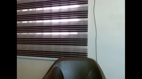 Snapshot of cherryredcunt chatting on February 23, 2025, 6:17 am cherryredcunt online show from February 23, 2025, 6:17 am