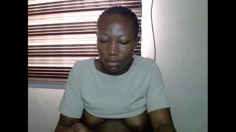 Snapshot of cherryredcunt chatting on February 23, 2025, 1:10 pm cherryredcunt online show from February 23, 2025, 1:10 pm