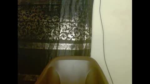 Snapshot of cherryredcunt chatting on February 28, 2025, 1:25 pm cherryredcunt online show from February 28, 2025, 1:25 pm