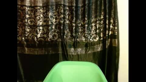 Snapshot of cherryredcunt chatting on March 12, 2025, 7:06 pm cherryredcunt online show from March 12, 2025, 7:06 pm