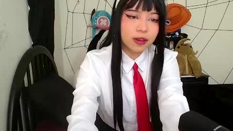 Cherry  online show from November 5, 2025, 4:29 pm