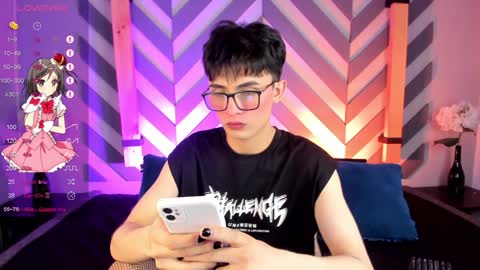 Snapshot of cherryy_boy chatting on January 24, 2025, 12:41 pm Matias online show from January 24, 2025, 12:41 pm