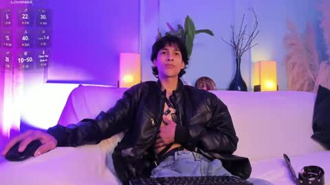 Cheys online show from April 27, 2026, 7:01 pm