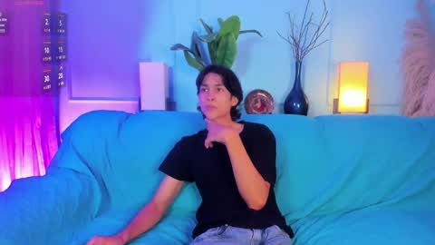 Snapshot of cheys_mast chatting on May 13, 2026, 6:38 pm Cheys online show from May 13, 2026, 6:38 pm
