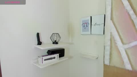 Snapshot of chhloe69 chatting on February 24, 2026, 8:40 pm chhloe69 online show from February 24, 2026, 8:40 pm