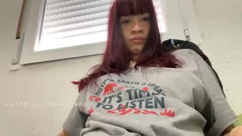 Snapshot of chiara_rose_1 chatting on October 27, 2025, 10:19 am chiara_rose_1 online show from October 27, 2025, 10:19 am