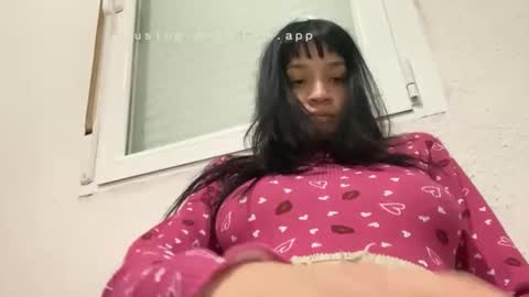 Snapshot of chiara_rose_1 chatting on November 18, 2025, 11:15 pm chiara_rose_1 online show from November 18, 2025, 11:15 pm