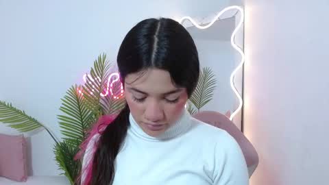 Snapshot of chiara_tay chatting on September 27, 2025, 11:37 am Chiara online show from September 27, 2025, 11:37 am