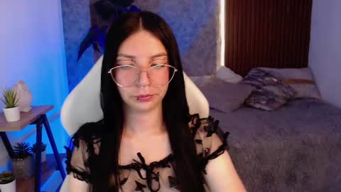 Snapshot of chiaraa_fiore chatting on March 1, 2025, 7:59 pm Chiara online show from March 1, 2025, 7:59 pm