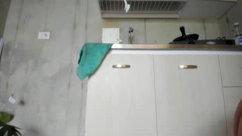 Chiara fustox online show from April 13, 2026, 8:25 pm