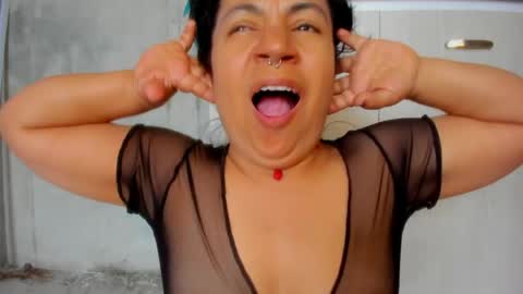 Snapshot of chiarafustox chatting on April 19, 2026, 6:10 pm Chiara fustox online show from April 19, 2026, 6:10 pm